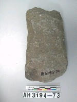 藏品(中型舌刃打製石斧)的圖片